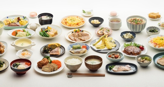 マカンの完全に調理済みの高品質食品　例